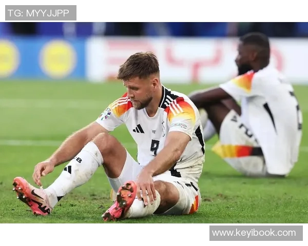 穆勒绿茵传奇从德国战车射手到世界足坛永恒传奇